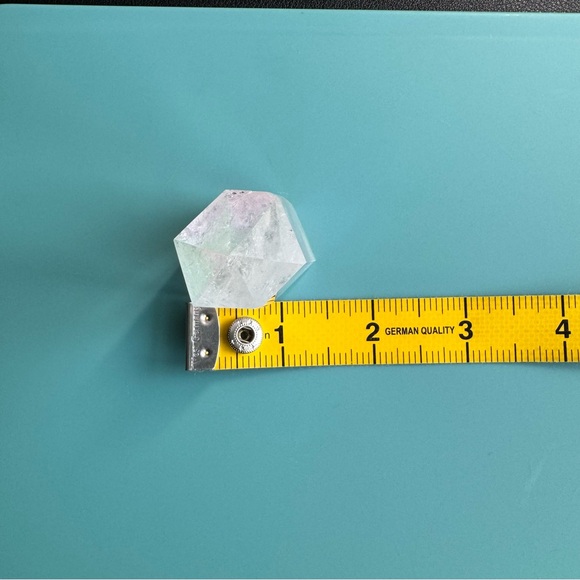 Beautiful Angel Aura Clear Quartz Crystal Point - Picture 8 of 8